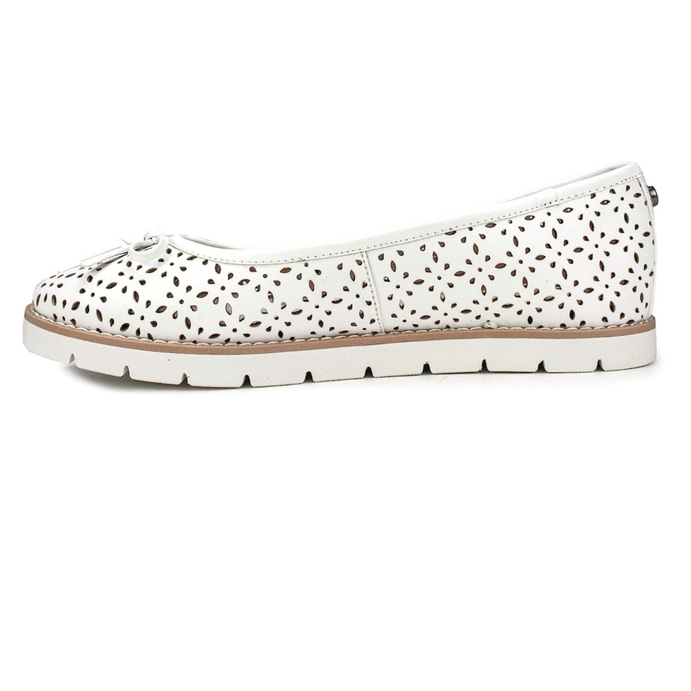 NWT White Mountain Womens Delgado Slip on Comfort Shoes SIZE 9.5M